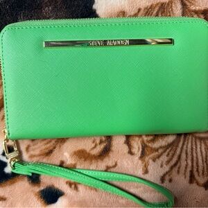 Steve Madden Green Wristlet with Gold Accent